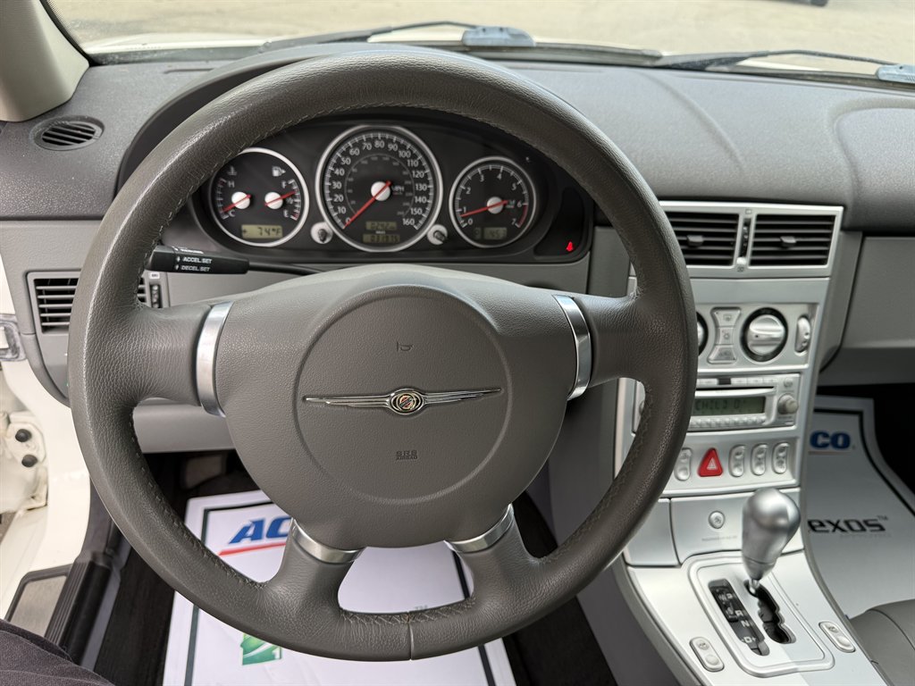 2006 Chrysler Crossfire Limited - Photo 8