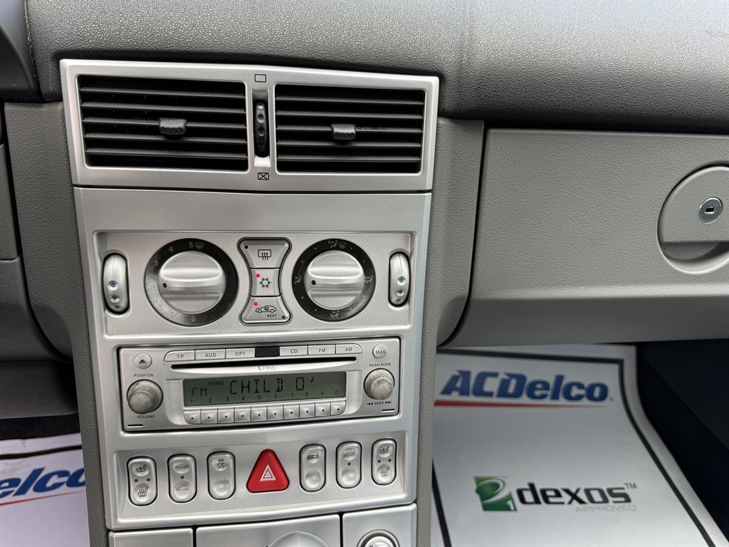 2006 Chrysler Crossfire Limited - Photo 10