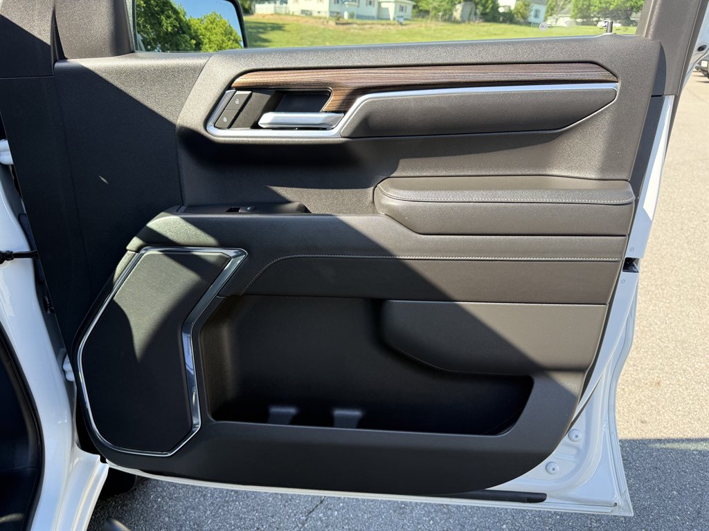 2022 Chevrolet Silverado 1500 LT Trail Boss - Photo 22