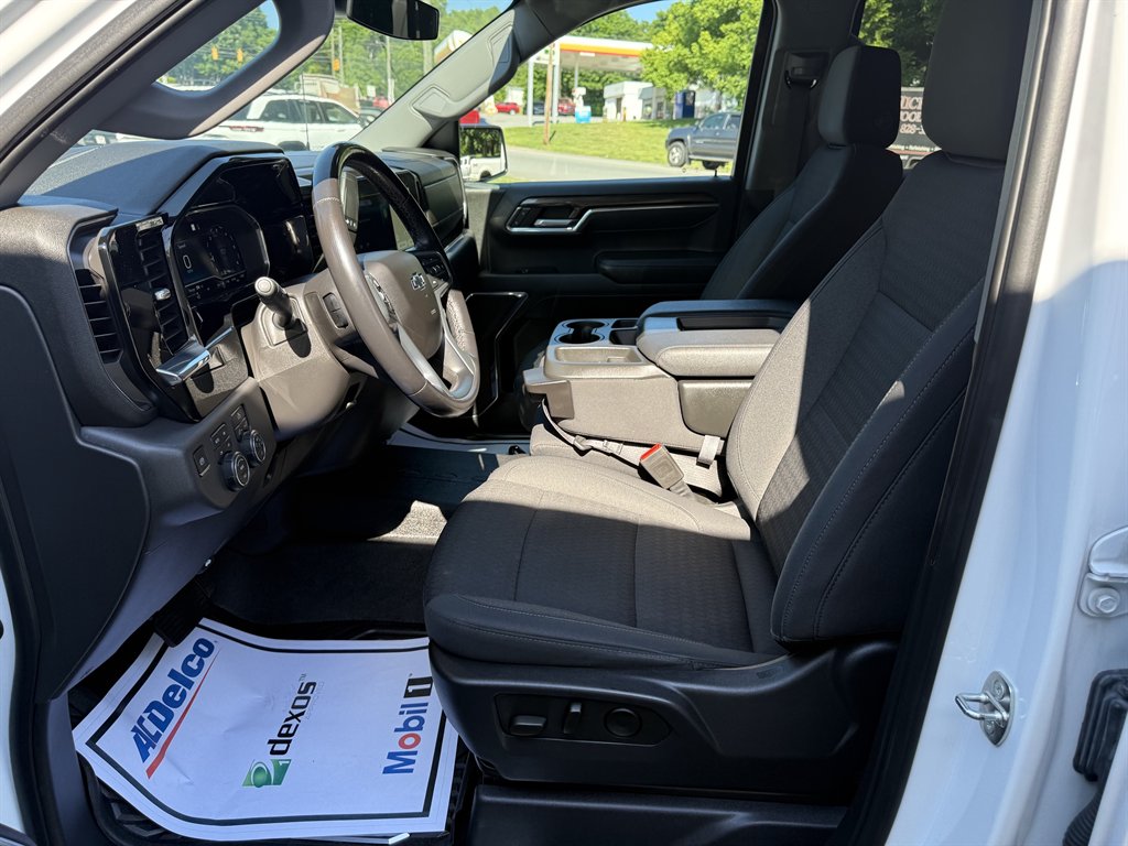 2022 Chevrolet Silverado 1500 LT Trail Boss - Photo 6