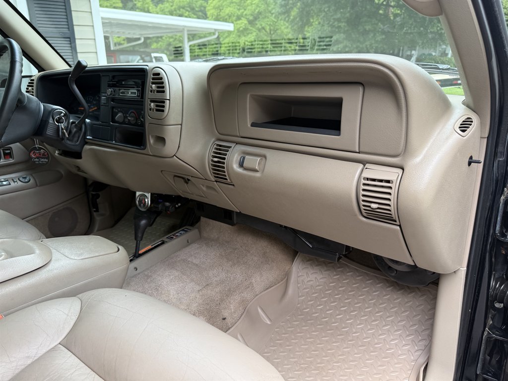 1998 GMC Sierra SL - Photo 20