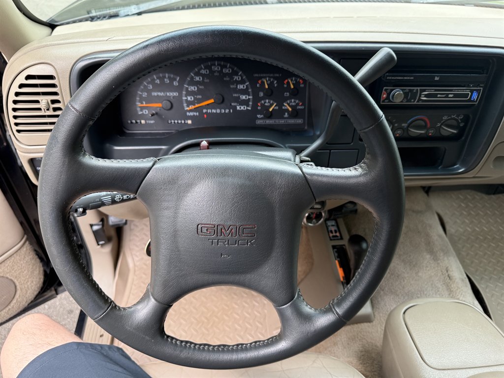 1998 GMC Sierra SL - Photo 8