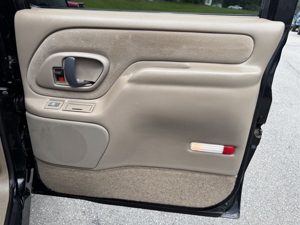 1998 GMC Sierra SL - Photo 16