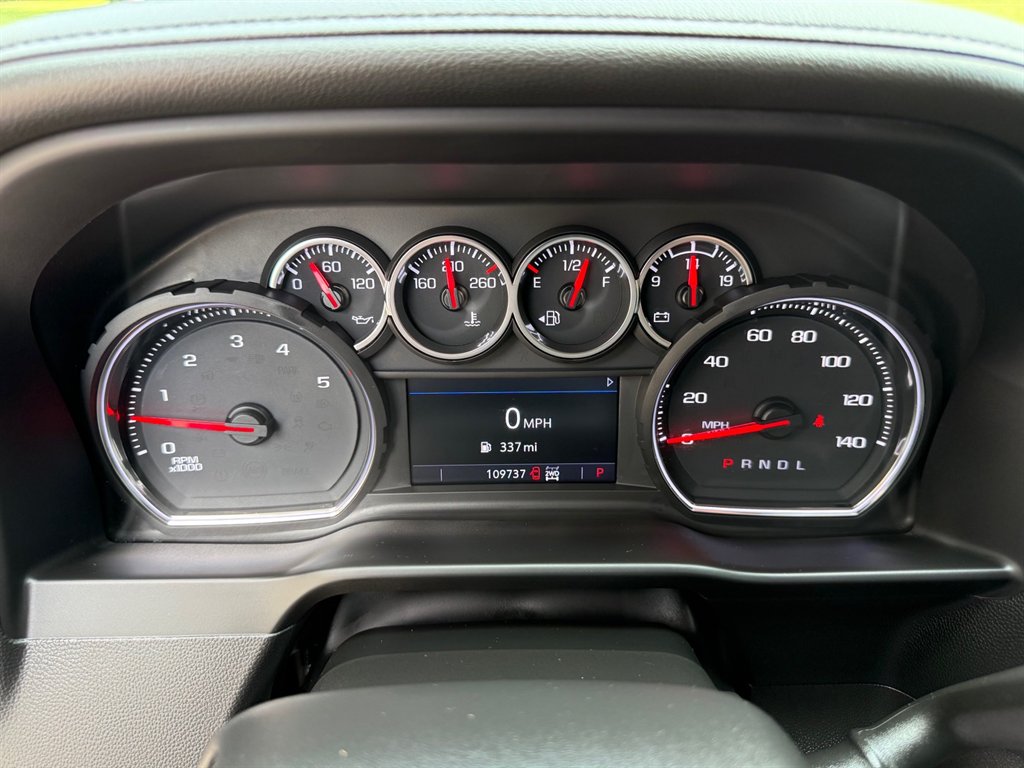 2022 Chevrolet Silverado 2500HD LTZ - Photo 10