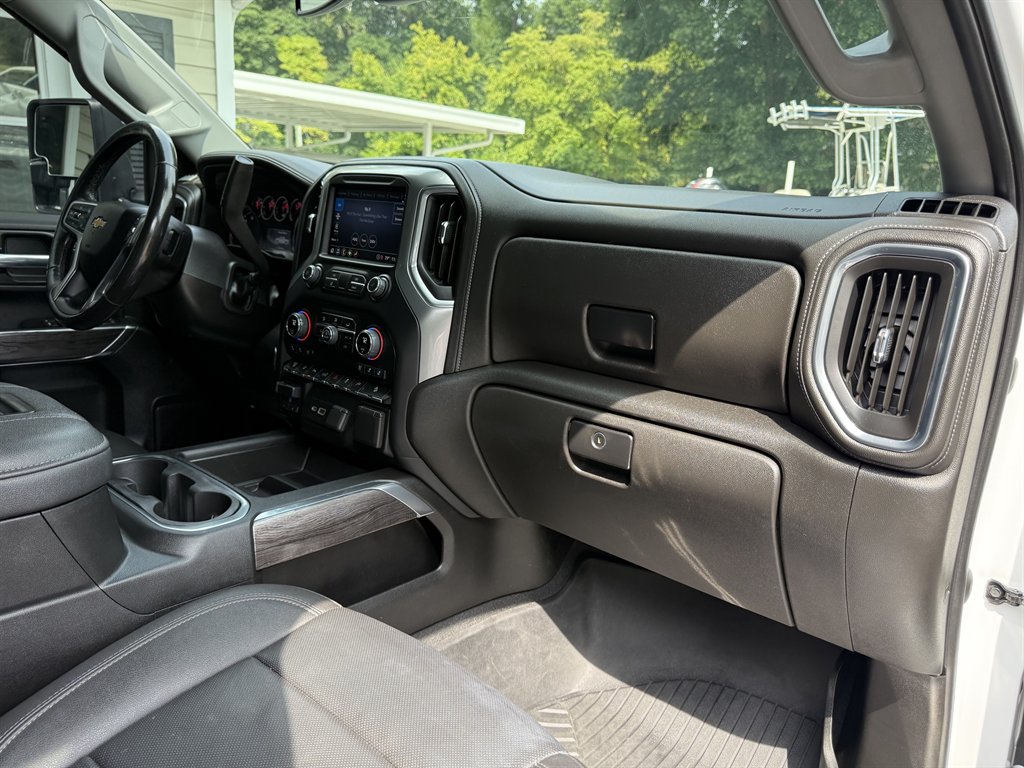 2022 Chevrolet Silverado 2500HD LTZ - Photo 24